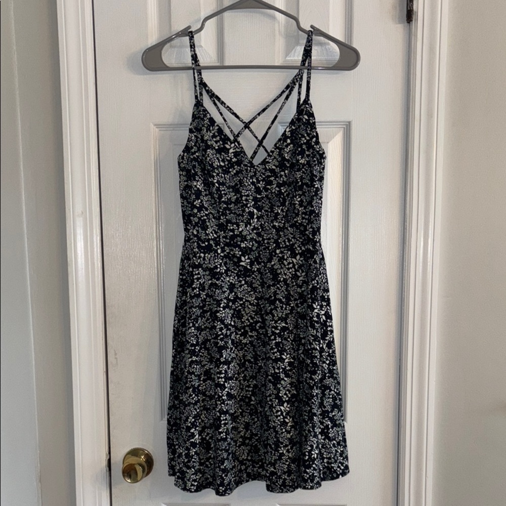 Nine Britton Stitch Fix Floral Black & White Dress adj straps super soft Size M